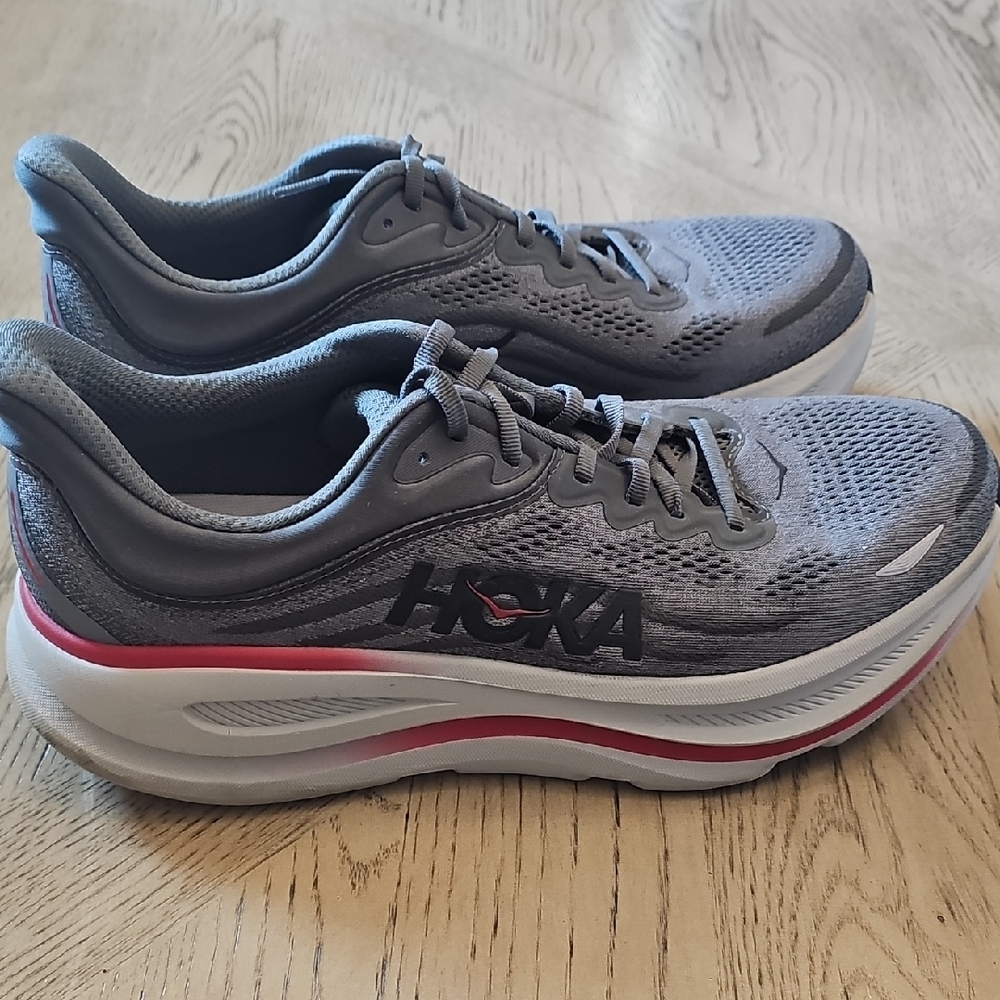 Men's Hoka Gray Athletic Sneakers with Red Accent - Picture 6 of 7
